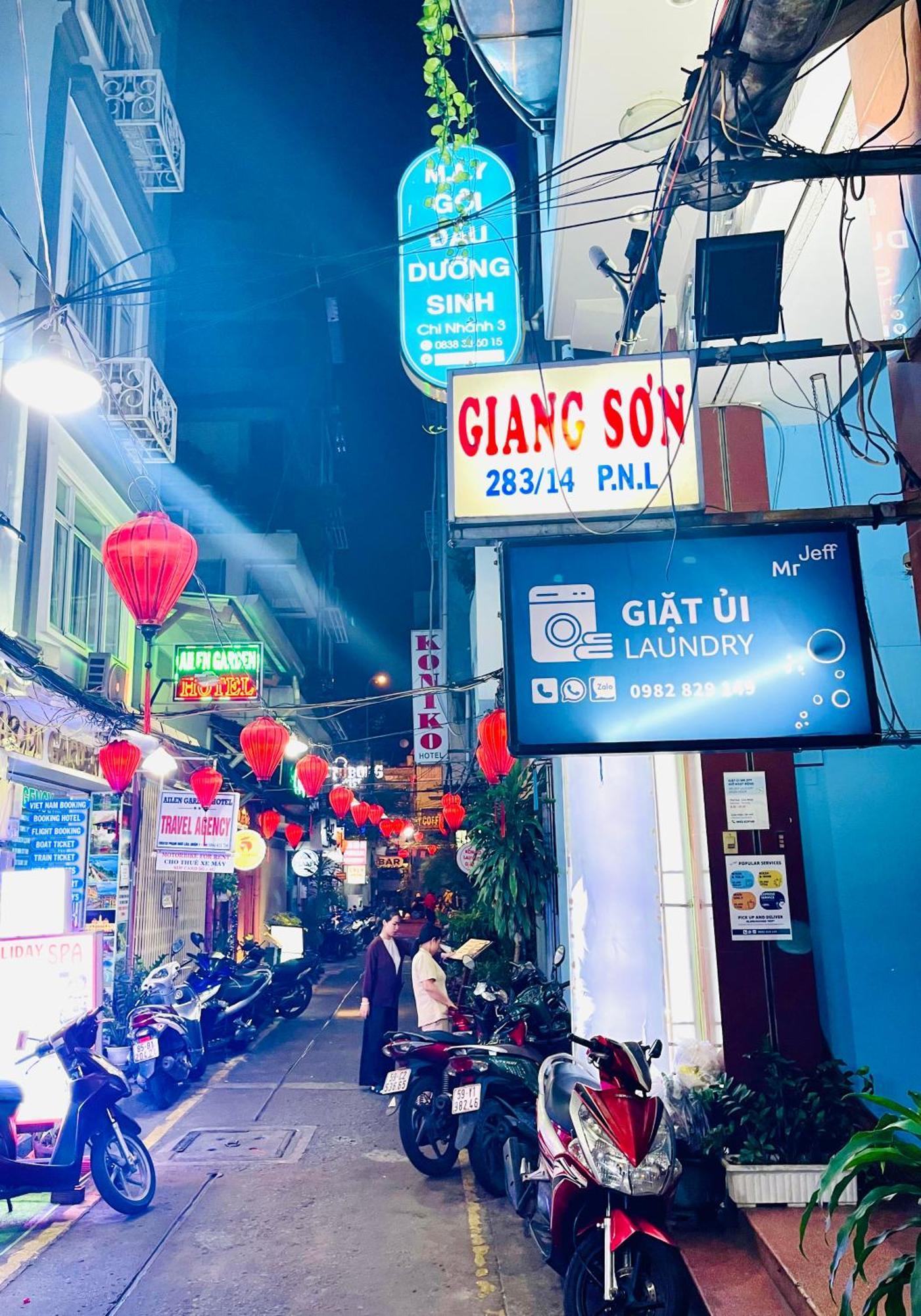 Giang Son Hotel江山民宿范五老区酒吧街胡志明市 Exteriér fotografie